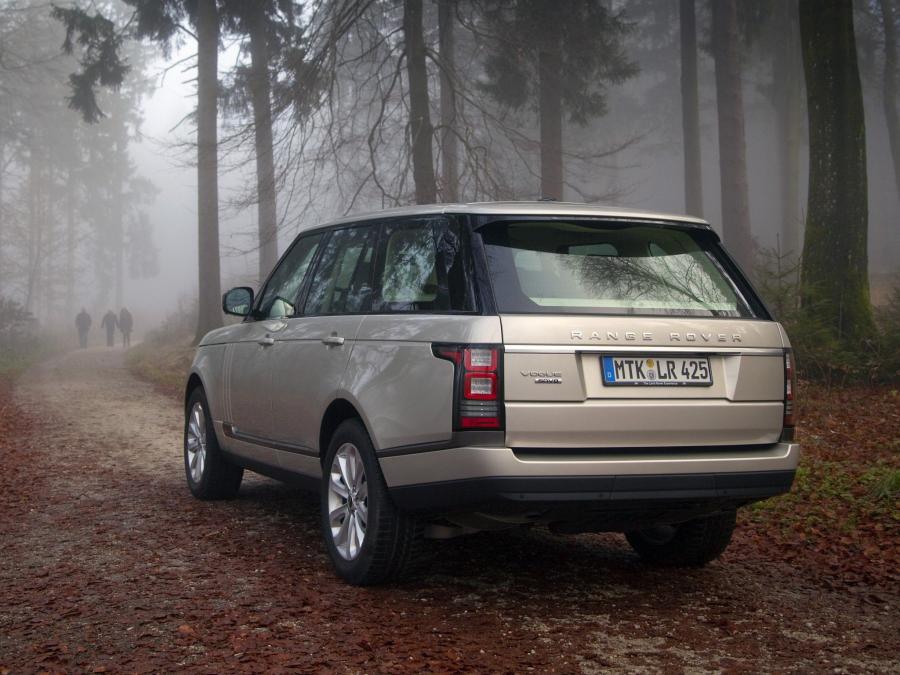  Land Rover Range Rover Vogue SDV8 2012 года  (фото 3 из 16)